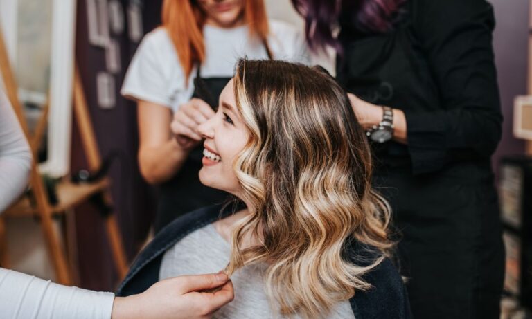 ‘Hair color theory’: the method to find the best hair color for you